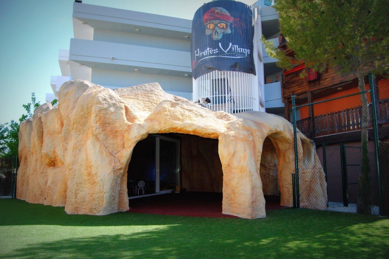 Pirates Village Santa Ponsa Exterior foto